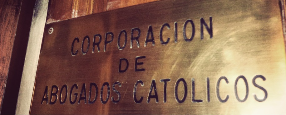 Respuesta de los abogados católicos ante los ataques al Papa Francisco Respuesta de los abogados católicos ante los ataques al Papa Francisco
