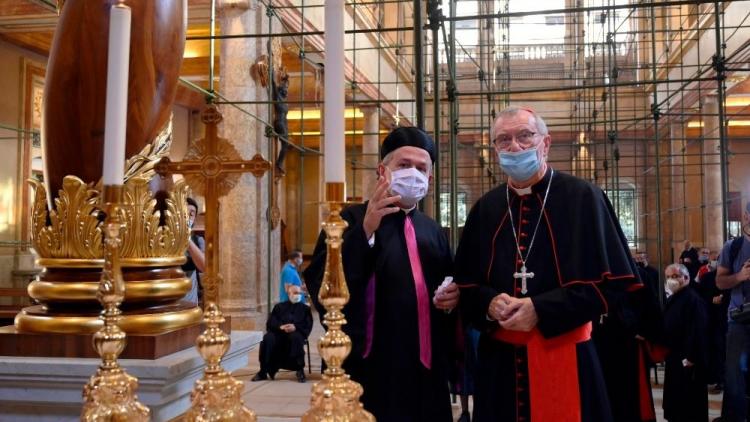 Card. Parolin en Beirut: "El Líbano no se quedará solo" Card. Parolin en Beirut: "El Líbano no se quedará solo"