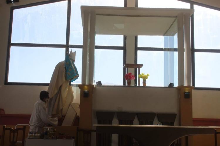 Consagraron los altares de dos templos dedicados a la Virgen del Valle Consagraron los altares de dos templos dedicados a la Virgen del Valle