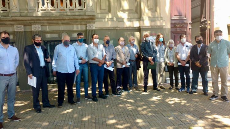 Continúa en La Plata el diálogo por el puerto y el trabajo regional Continúa en La Plata el diálogo por el puerto y el trabajo regional