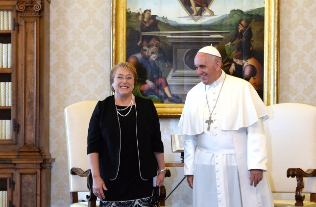 Derechos Humanos: El Papa recibió a Michelle Bachelet Derechos Humanos: El Papa recibió a Michelle Bachelet