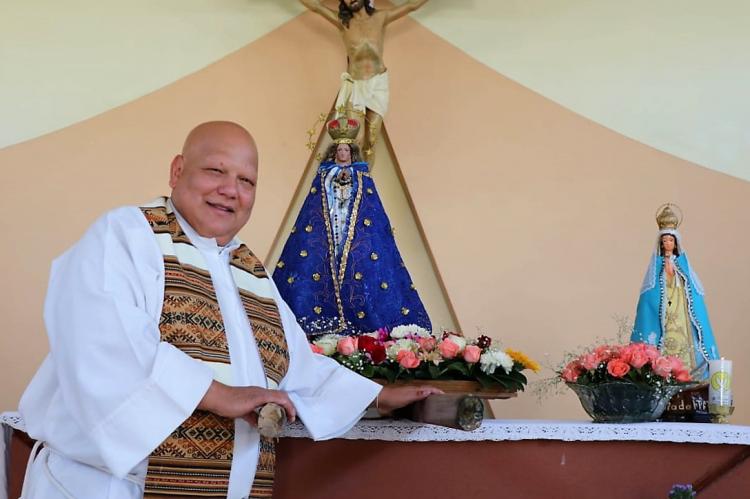 Falleció el presbítero Basilicio Brítez (Padre Bachi), víctima del coronavirus Falleció el presbítero Basilicio Brítez (Padre Bachi), víctima del coronavirus