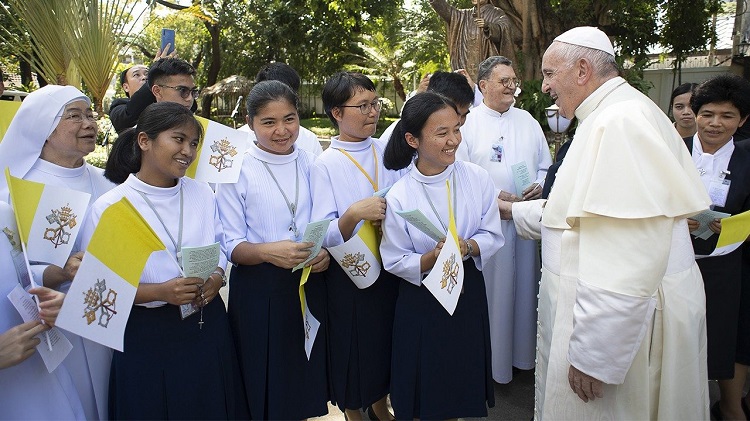 El Papa: Las mujeres protagonistas de una Iglesia en salida El Papa: Las mujeres protagonistas de una Iglesia en salida