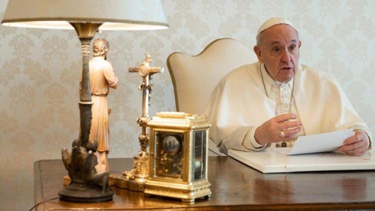 El Papa pide a los jueces una justicia más social El Papa pide a los jueces una justicia más social