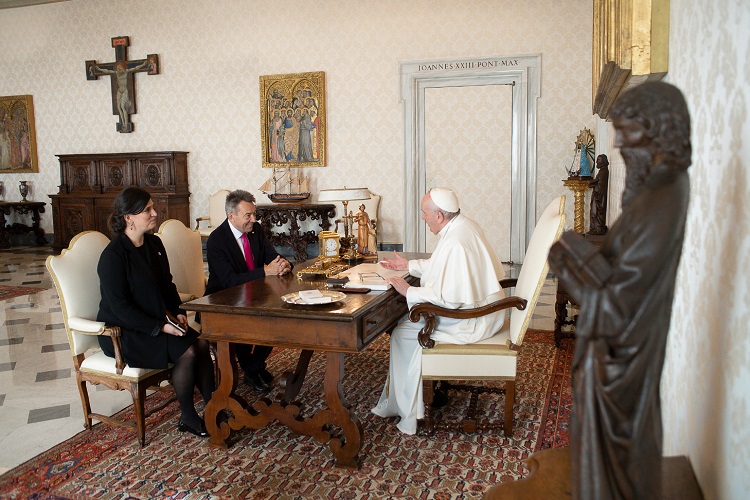 El Papa recibió al presidente de la Cruz Roja El Papa recibió al presidente de la Cruz Roja