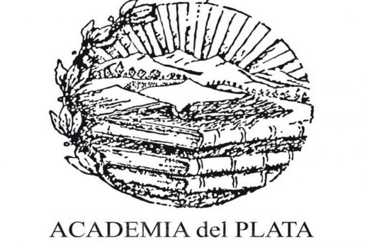 Intensa actividad de la Academia del Plata en el año de la pandemia Intensa actividad de la Academia del Plata en el año de la pandemia
