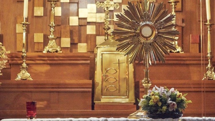 La Iglesia en Paraguay camino al Año de la Eucaristía 2021 La Iglesia en Paraguay camino al Año de la Eucaristía 2021