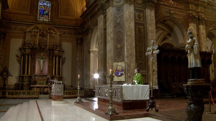 La misa del domingo por radio y televisión La misa del domingo por radio y televisión