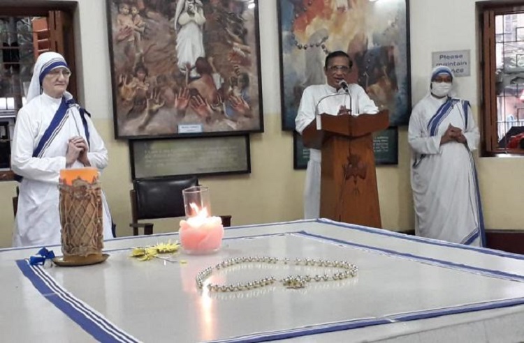 Las Misioneras de la Caridad celebran los 110 años del nacimiento de la Madre Teresa Las Misioneras de la Caridad celebran los 110 años del nacimiento de la Madre Teresa