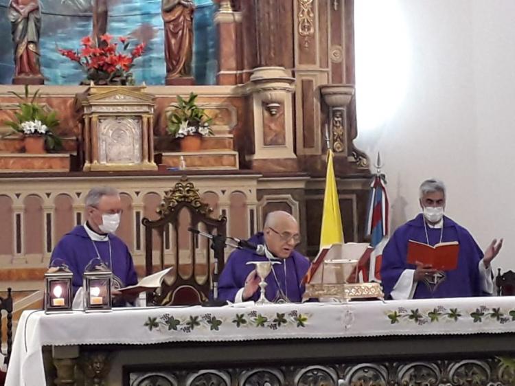 Mons. Castagna celebró sus 65 años sacerdotales y 42 episcopales Mons. Castagna celebró sus 65 años sacerdotales y 42 episcopales