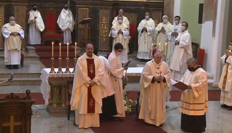 Mons. Gabriel Barba asumió el gobierno pastoral de la diócesis de San Luis Mons. Gabriel Barba asumió el gobierno pastoral de la diócesis de San Luis