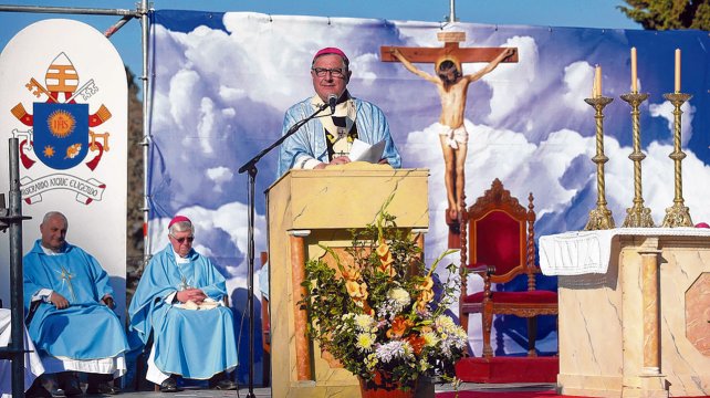 Mons. Martín: Sería cínico y perverso sacar la ley de aborto para Navidad Mons. Martín: Sería cínico y perverso sacar la ley de aborto para Navidad