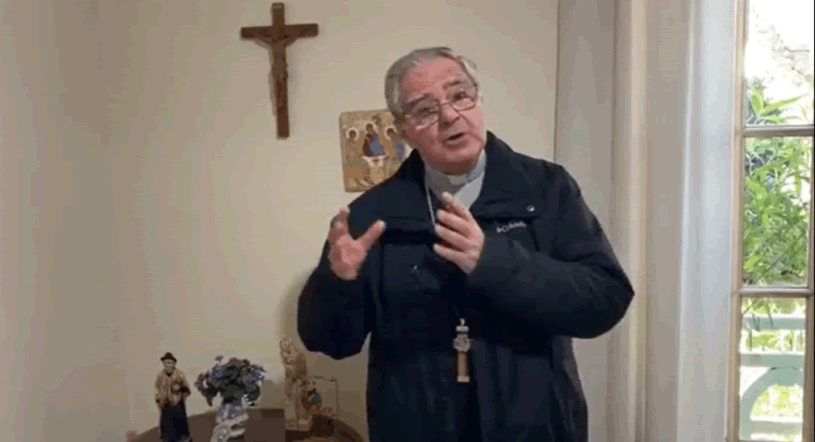 Mons. Ojea: "El Cuerpo de Cristo nos sostiene, nos da la vida" Mons. Ojea: "El Cuerpo de Cristo nos sostiene, nos da la vida"