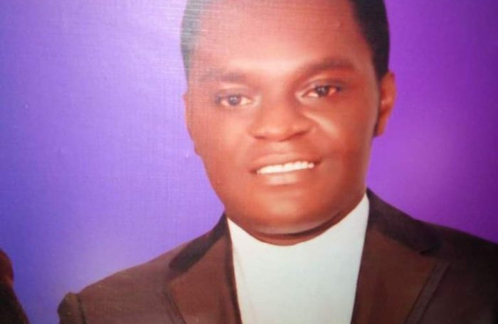 Nigeria: Un sacerdote secuestrado de camino al funeral de su padre Nigeria: Un sacerdote secuestrado de camino al funeral de su padre