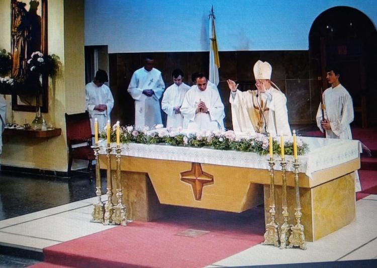 Santa Rosa celebró sus fiestas patronales: "Nuestro oído en el corazón de Jesús" Santa Rosa celebró sus fiestas patronales: "Nuestro oído en el corazón de Jesús"