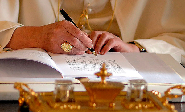 Santa Sede aprobará los Institutos de Vida Consagrada en las Iglesias Orientales Santa Sede aprobará los Institutos de Vida Consagrada en las Iglesias Orientales