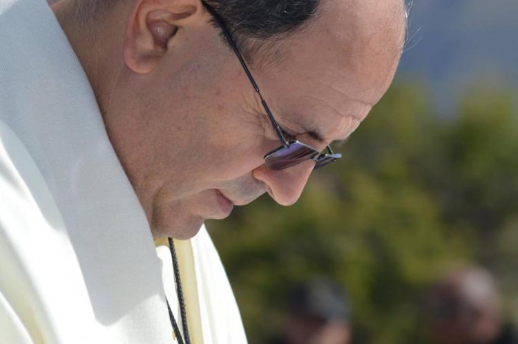 Un sitio web dedicado a Mons. José Demetrio Jiménez Un sitio web dedicado a Mons. José Demetrio Jiménez
