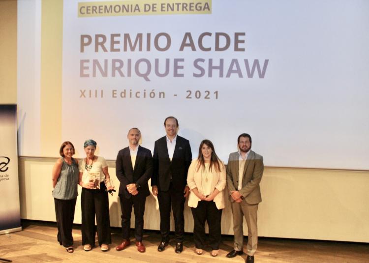 ACDE distinguió a las empresas que trabajan para disminuir la deuda social ACDE distinguió a las empresas que trabajan para disminuir la deuda social