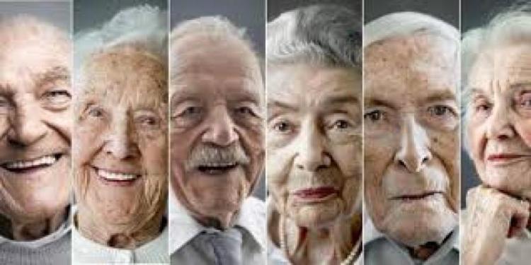 Adultos mayores profundizan sobre el mensaje del Papa acerca de la familia Adultos mayores profundizan sobre el mensaje del Papa acerca de la familia
