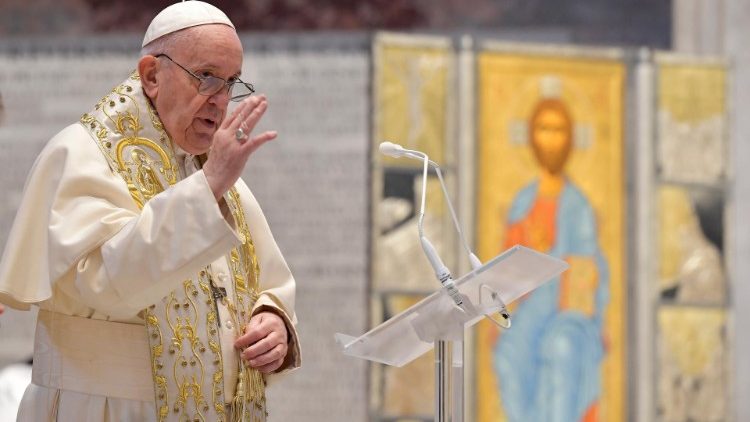 Bendición Urbi et Orbi: Somos curados por las llagas de Cristo resucitado Bendición Urbi et Orbi: Somos curados por las llagas de Cristo resucitado