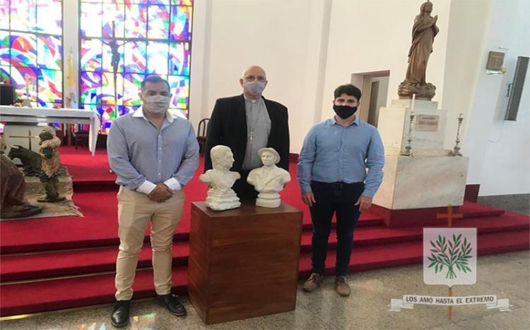 Bustos de San Martín y del Cura Brochero serán llevados a la Antártida Argentina Bustos de San Martín y del Cura Brochero serán llevados a la Antártida Argentina