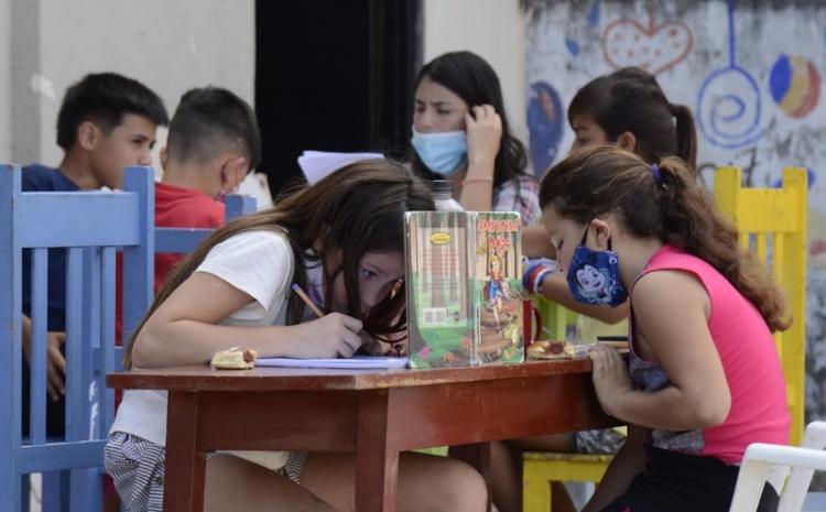Cáritas: El Plan Emaús ayuda a los barrios vulnerables de Concordia Cáritas: El Plan Emaús ayuda a los barrios vulnerables de Concordia