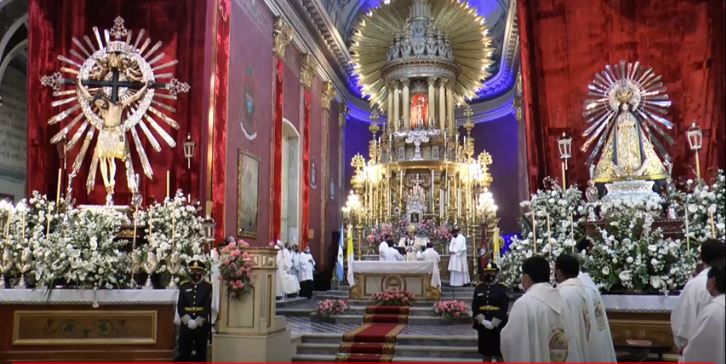 Con un llamado a vivir la vocación cristiana, comenzó en Salta el triduo del Milagro Con un llamado a vivir la vocación cristiana, comenzó en Salta el triduo del Milagro