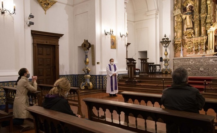 El episcopado pide tomar en cuenta la sensibilidad religiosa de los argentinos El episcopado pide tomar en cuenta la sensibilidad religiosa de los argentinos