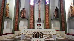 El nuncio presidirá la misa crismal en la catedral de Avellaneda-Lanús El nuncio presidirá la misa crismal en la catedral de Avellaneda-Lanús