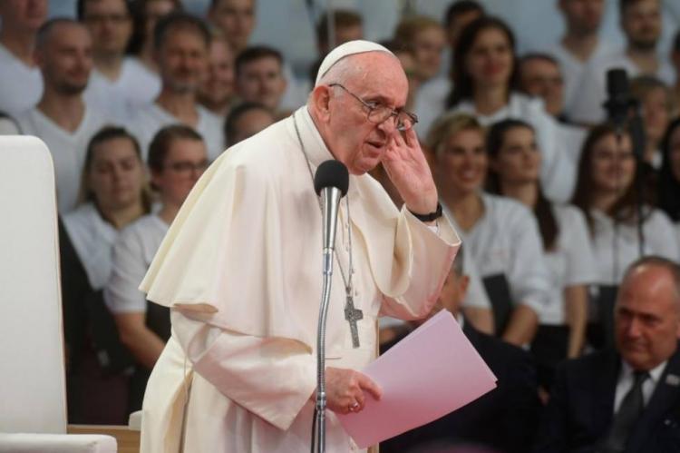 El Papa a los jóvenes eslovacos: "Abrazar a Jesús es abrazar la esperanza" El Papa a los jóvenes eslovacos: "Abrazar a Jesús es abrazar la esperanza"