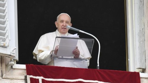 El Papa en el Ángelus: Quien hace el bien invierte para la eternidad El Papa en el Ángelus: Quien hace el bien invierte para la eternidad