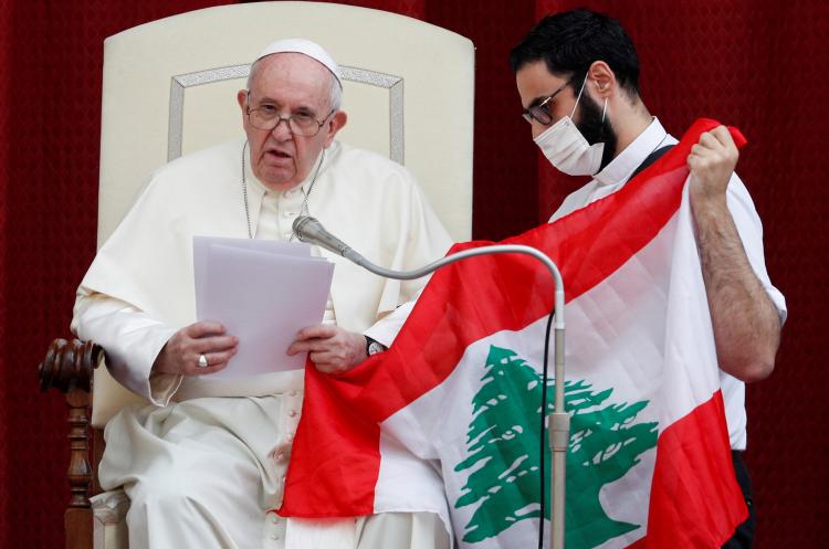 El Papa pide "gestos concretos del mundo" para ayudar al Líbano El Papa pide "gestos concretos del mundo" para ayudar al Líbano