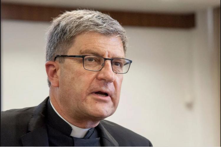 "El secreto de confesión no es contrario a la ley", afirma el episcopado de Francia "El secreto de confesión no es contrario a la ley", afirma el episcopado de Francia