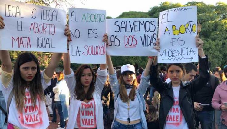 Faera llama a brindar una educación sexual verdaderamente integral Faera llama a brindar una educación sexual verdaderamente integral