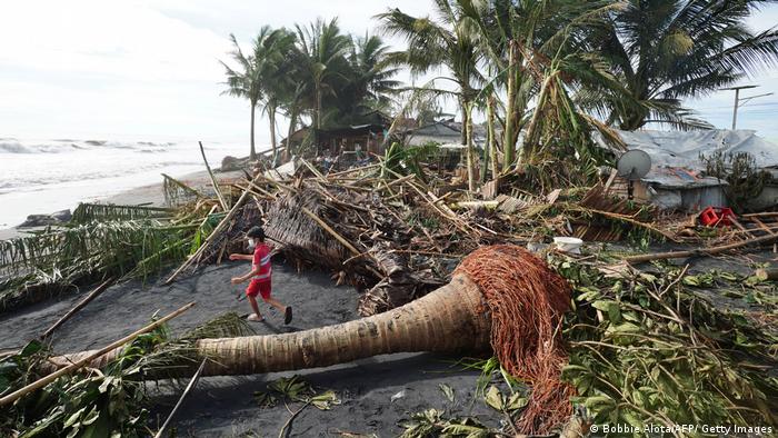 Filipinas: Una Navidad solidaria y cercana a las víctimas del tifón Odette Filipinas: Una Navidad solidaria y cercana a las víctimas del tifón Odette