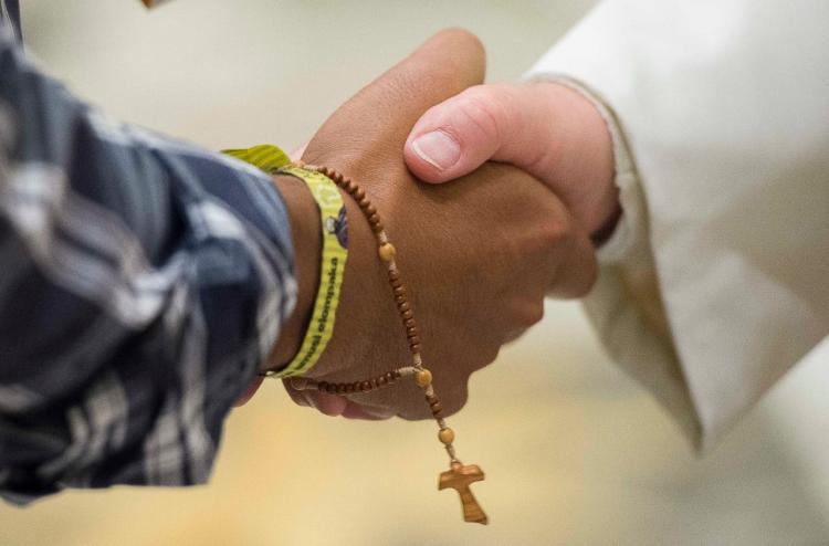 Los misioneros dan testimonio del Evangelio, dijo el Papa Los misioneros dan testimonio del Evangelio, dijo el Papa