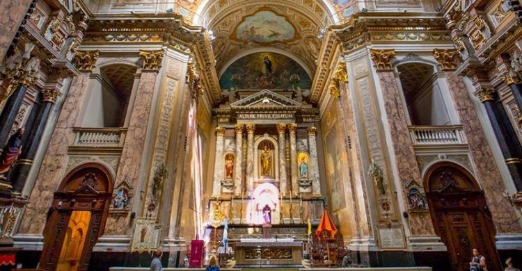 La basílica de San José de Flores celebrará solemnemente mañana a su santo patrono La basílica de San José de Flores celebrará solemnemente mañana a su santo patrono