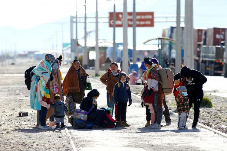 Llamamiento a los gobiernos de Chile y Bolivia ante la crisis de los migrantes Llamamiento a los gobiernos de Chile y Bolivia ante la crisis de los migrantes