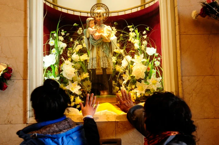 Los devotos de San Cayetano podrán venerar su imagen en el atrio del templo Los devotos de San Cayetano podrán venerar su imagen en el atrio del templo