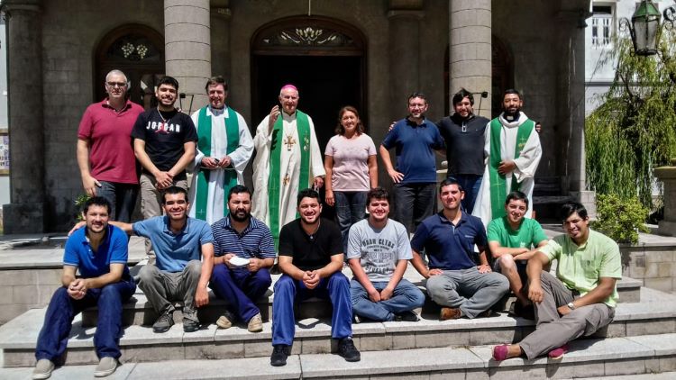 Los seminaristas lomenses realizan su convivencia de verano Los seminaristas lomenses realizan su convivencia de verano