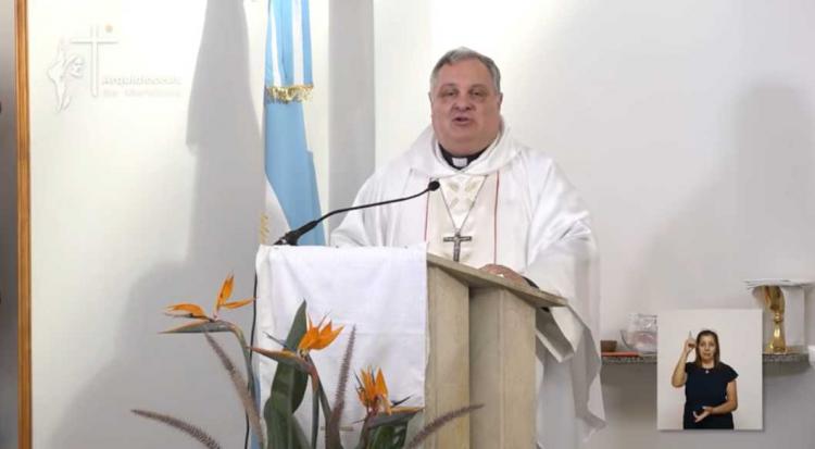 Mons. Colombo: "Permanecer en Él es ser fieles a sus enseñanzas y testimonio" Mons. Colombo: "Permanecer en Él es ser fieles a sus enseñanzas y testimonio"