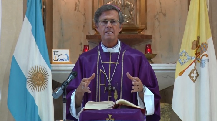 Mons. García Cuerva: Cristo es la luz que nos viene a purificar Mons. García Cuerva: Cristo es la luz que nos viene a purificar