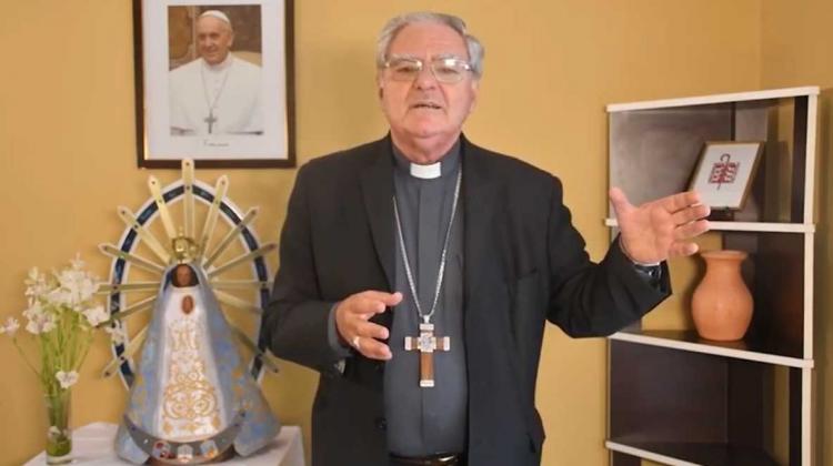 Mons. Ojea: Una enseñanza para mostrar que los pobres son maestros de vida Mons. Ojea: Una enseñanza para mostrar que los pobres son maestros de vida