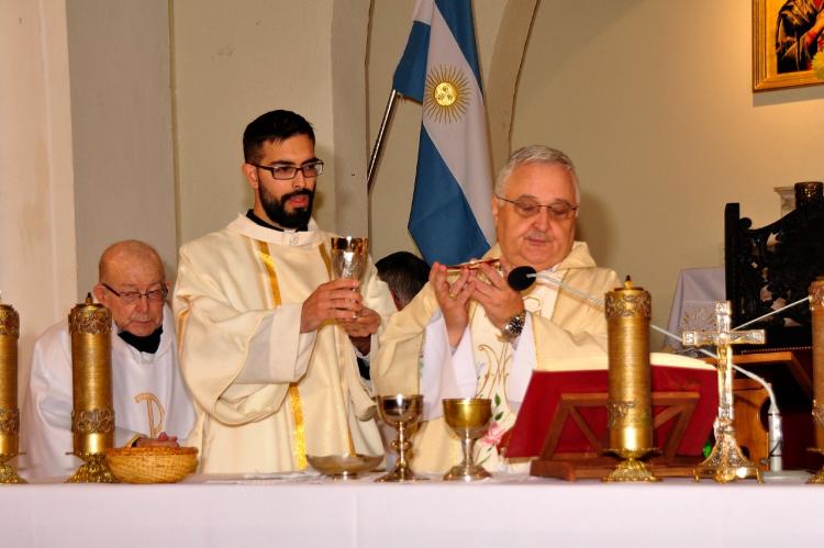 Mons. Slaby ordenó un diácono camino al sacerdocio Mons. Slaby ordenó un diácono camino al sacerdocio