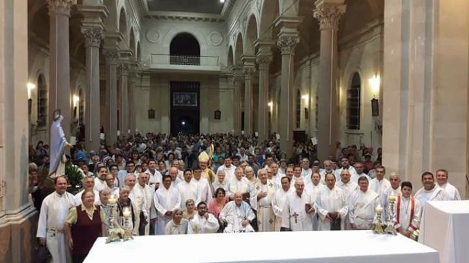 Nuevos párrocos en Reconquista Nuevos párrocos en Reconquista