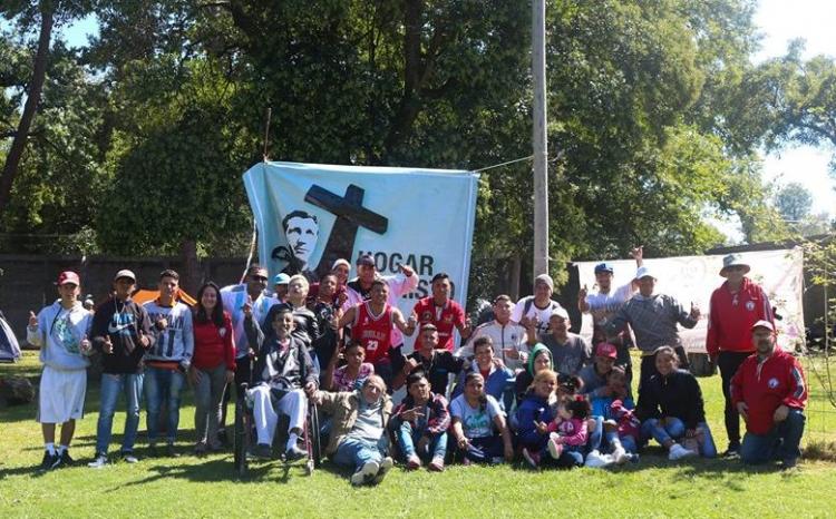 "Somos familia": Los Hogares de Cristo comienzan a transitar el 2021 "Somos familia": Los Hogares de Cristo comienzan a transitar el 2021