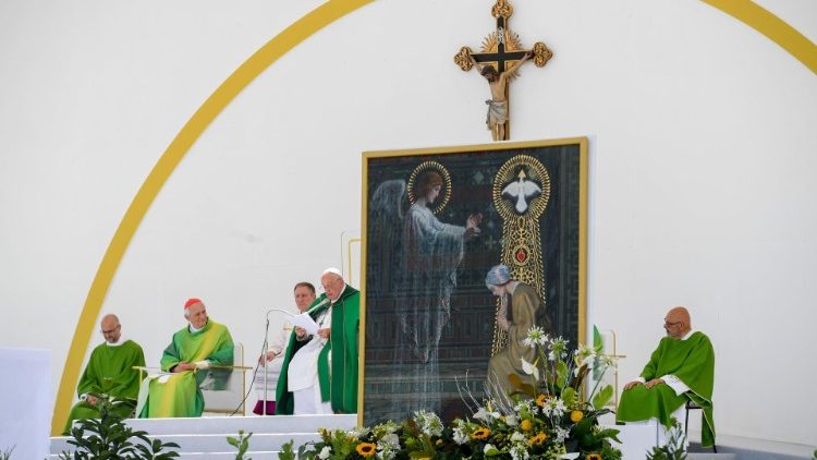Afrontar el reto del Evangelio respetando la Constitución, exhortó el Papa en Trieste Afrontar el reto del Evangelio respetando la Constitución, exhortó el Papa en Trieste