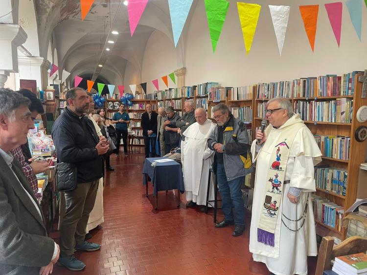 Ágape Córdoba celebró sus bodas de plata Ágape Córdoba celebró sus bodas de plata