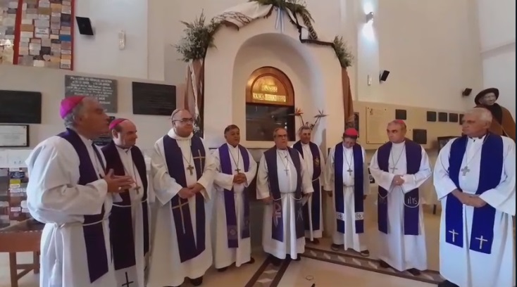 Los obispos de Córdoba se comprometen a ser 'obreros de la paz' Los obispos de Córdoba se comprometen a ser 'obreros de la paz'
