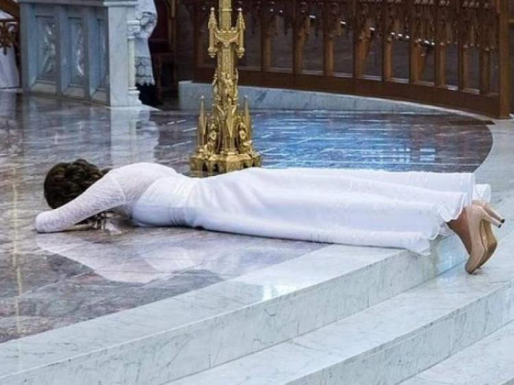 Avellaneda: dos jóvenes serán consagradas en el Orden de las Vírgenes Avellaneda: dos jóvenes serán consagradas en el Orden de las Vírgenes